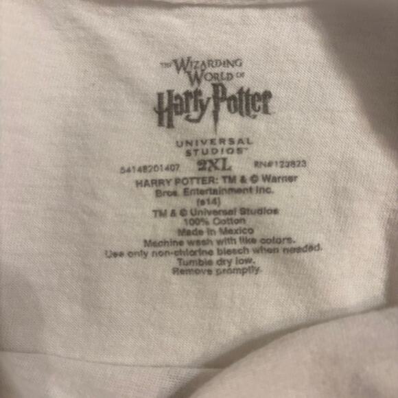 Wizarding World Harry Potter Hogwarts Shirt Women's 2XL White Universal Studios - Picture 5 of 5